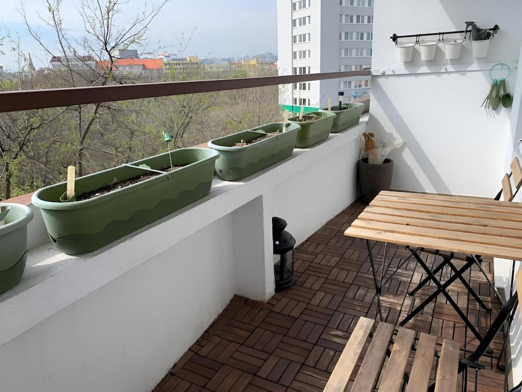 Park View City Center Location Apartment With Balcony Братислава Экстерьер фото
